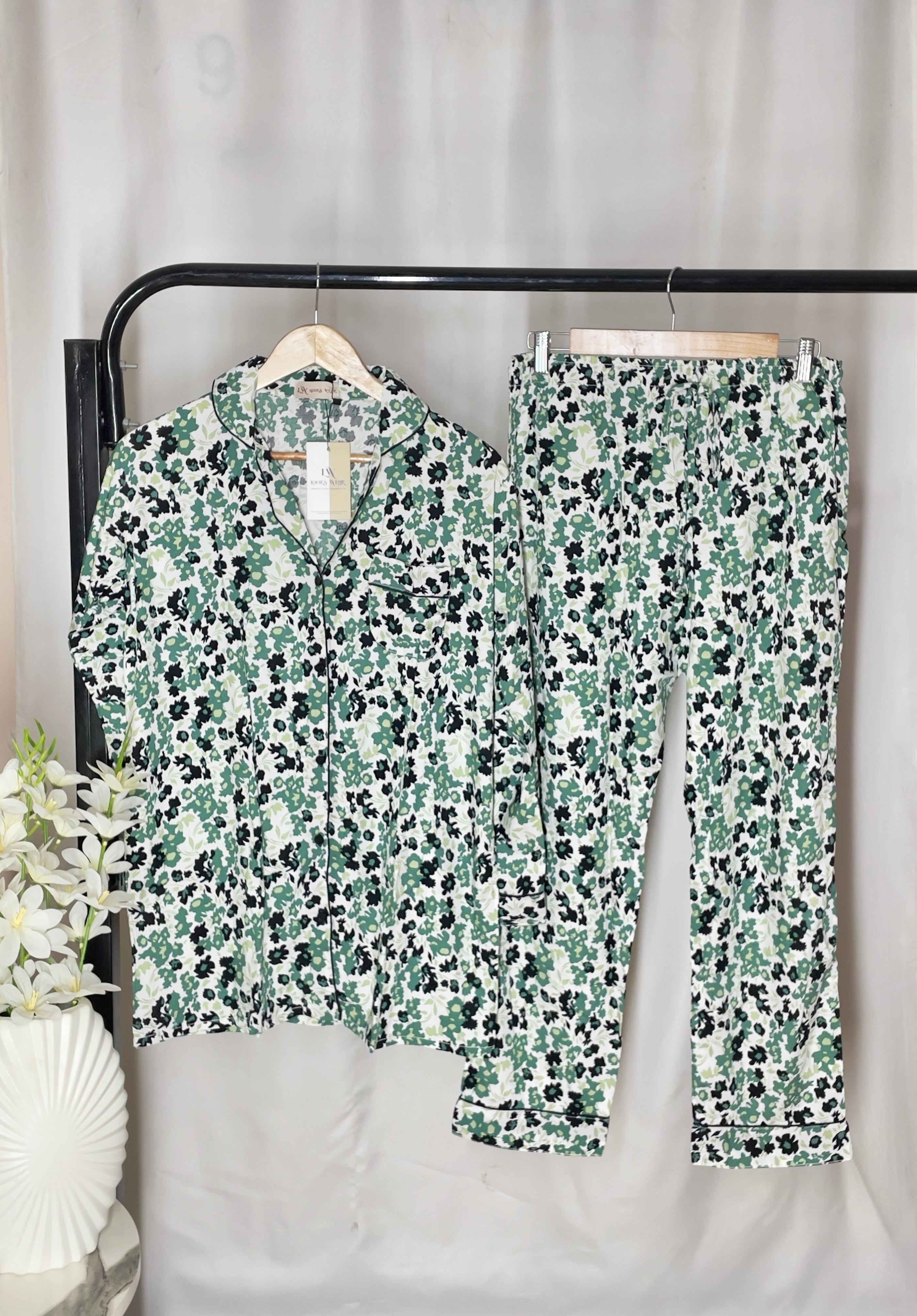 GREEN FLORAL